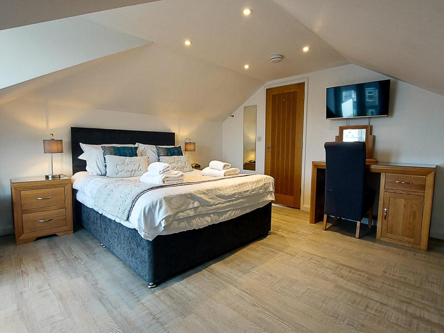 Meadow View Apartments New Quay Exteriér fotografie